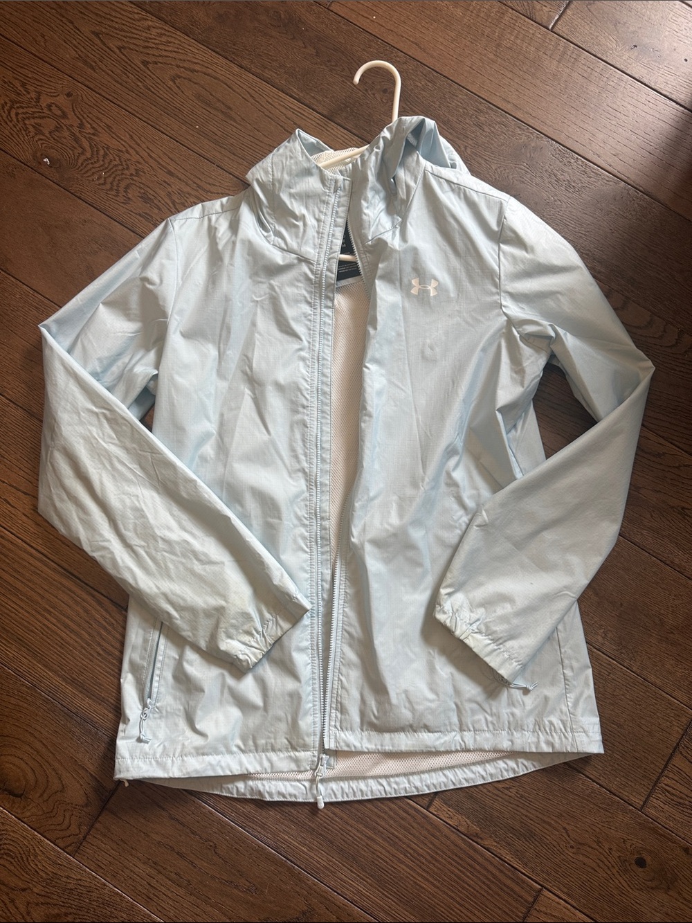 Under Armour Women’s Pale Blue Packable Windbreaker Jacket